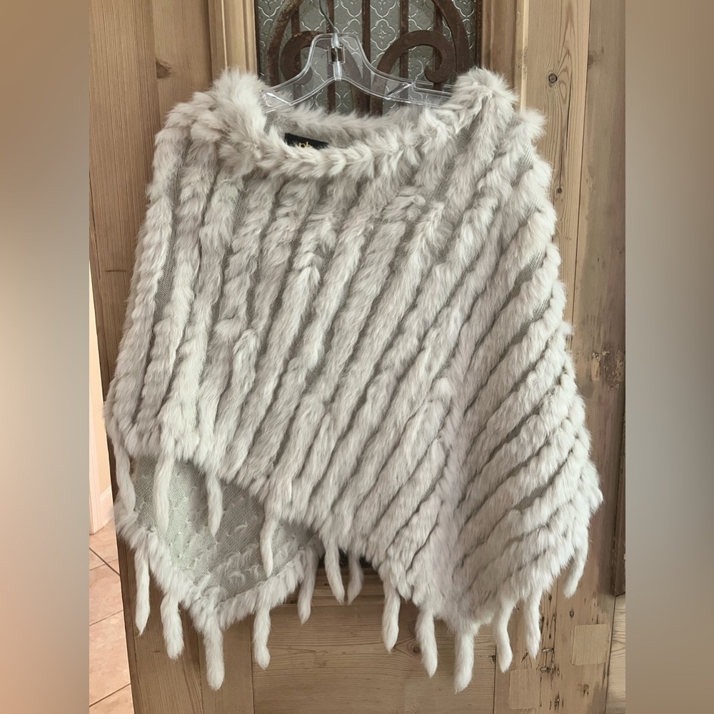Metric Knits Fur Poncho Size S/M